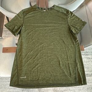 Russell Athletic Men's Short Sleeve Tee in Olive Green